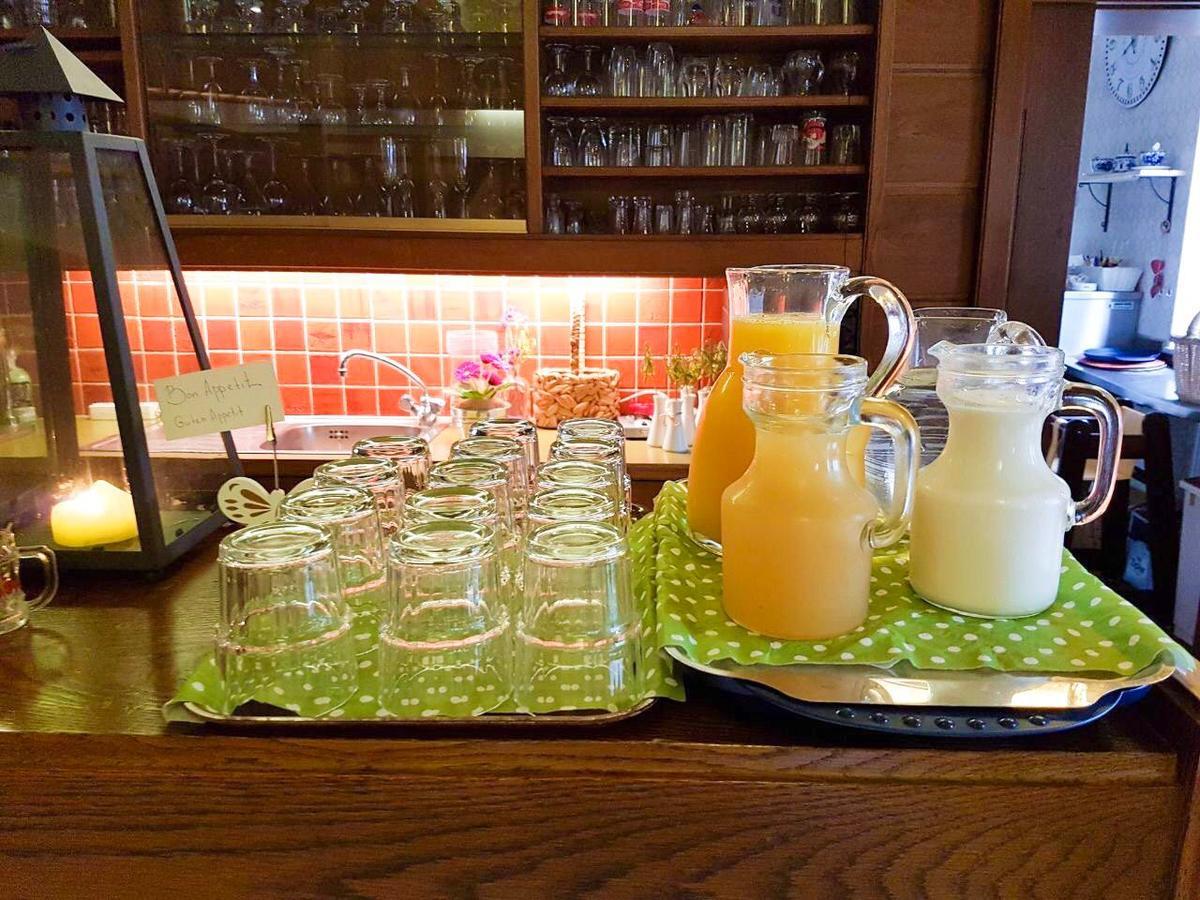 Guest house Helenental & 2*